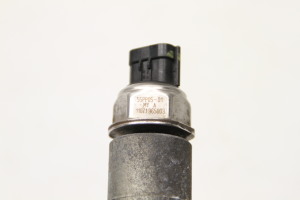 Opel Astra J (2009–2017) Fuel rail pressure sensor 55PP0501 - 2
