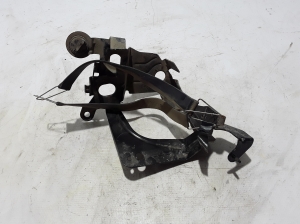   Halter für Kühlmittelbehälter  - 320933996R 