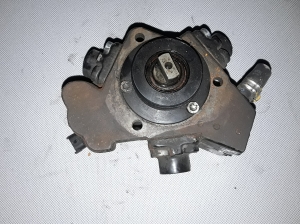 Kraftstoffpumpe - 0445010122