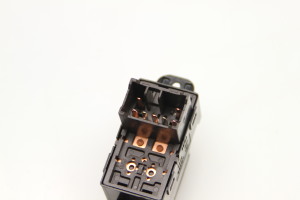 Hyundai i20 (2008–2014) Rear side door window switch 202005491 - 3