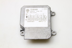 Airbagsteuergerät - 1C0909605K