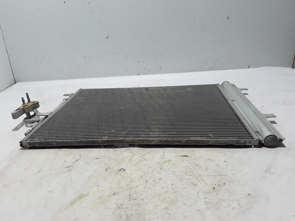 VOLVO V60 1 generation (2010-2020) A/C Radiator 31274157 22478989