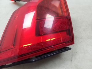  Rear corner lamp 