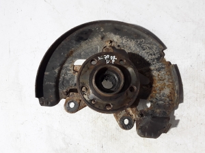 VOLVO XC70 (2007–2016) Front wheel hub 31277364 - 3