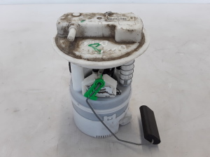 Kraftstoffpumpe im Tank - 8200903683 