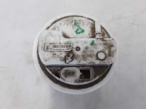 Dacia Duster (2010–2017) Kütusepump paagis 8200903683 - 2
