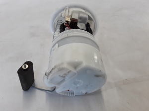 Dacia Duster (2010–2017) Kütusepump paagis 8200903683 - 5