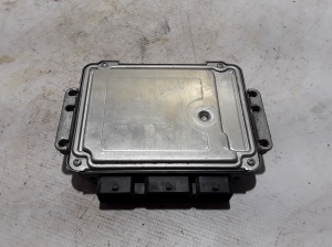  Engine computer 
