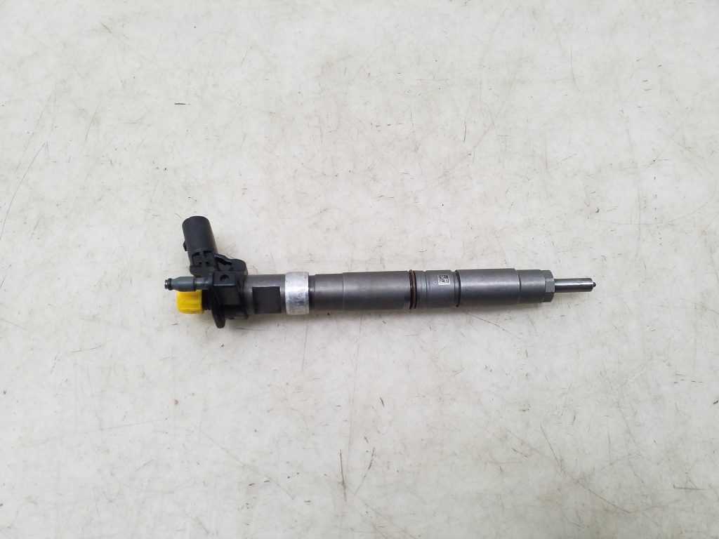 VOLKSWAGEN Transporter T5 (2003-2015) Fuel Injector 03L130277C 24953378