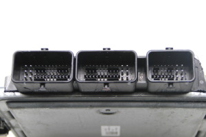 Ford Focus (2004–2011) Engine control unit 7M5112A650APC - 3