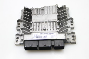 Calculateur moteur - 7M5112A650AUE
