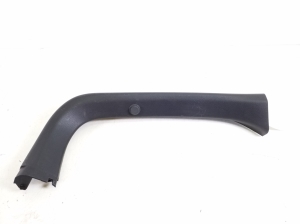  Other detail of the boot lid punch 
