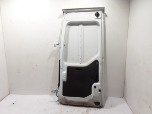 Rear tailgate 