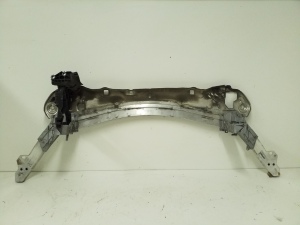  The middle part of the front frame 