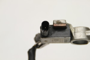 Opel Corsa D (2006–2014) Negative cable terminal 13306650 - 4