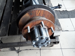  Rear axle and its details 