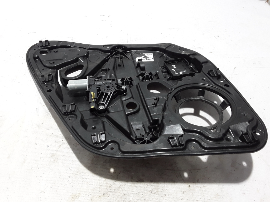 VOLVO V40 2 generation (2012-2020) Ridicator geam ușă dreapta spate 31276217 22479799