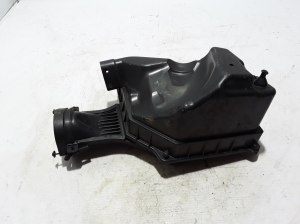 VOLVO V40 (2012–2019) Luftfiltergehäuse 31319645 - 2