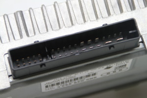 AUDI A4 B8 (2007–2016) Audio amplifier 8R0035223F - 3