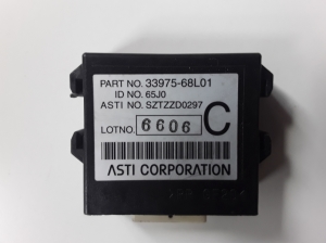 Suzuki Swift IV (2010–2017) Control unit 3397568L01 - 2