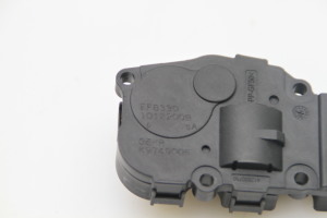 Mercedes Benz C-Class 204 (2007–2014) Stellmotor Heizungsklappe EFB330 - 4