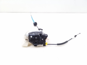 AUDI A4 B8 (2007–2016) Front door lock 8J1837015 - 7