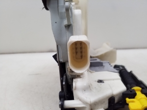 AUDI A4 B8 (2007–2016) Front door lock 8J1837015 - 2