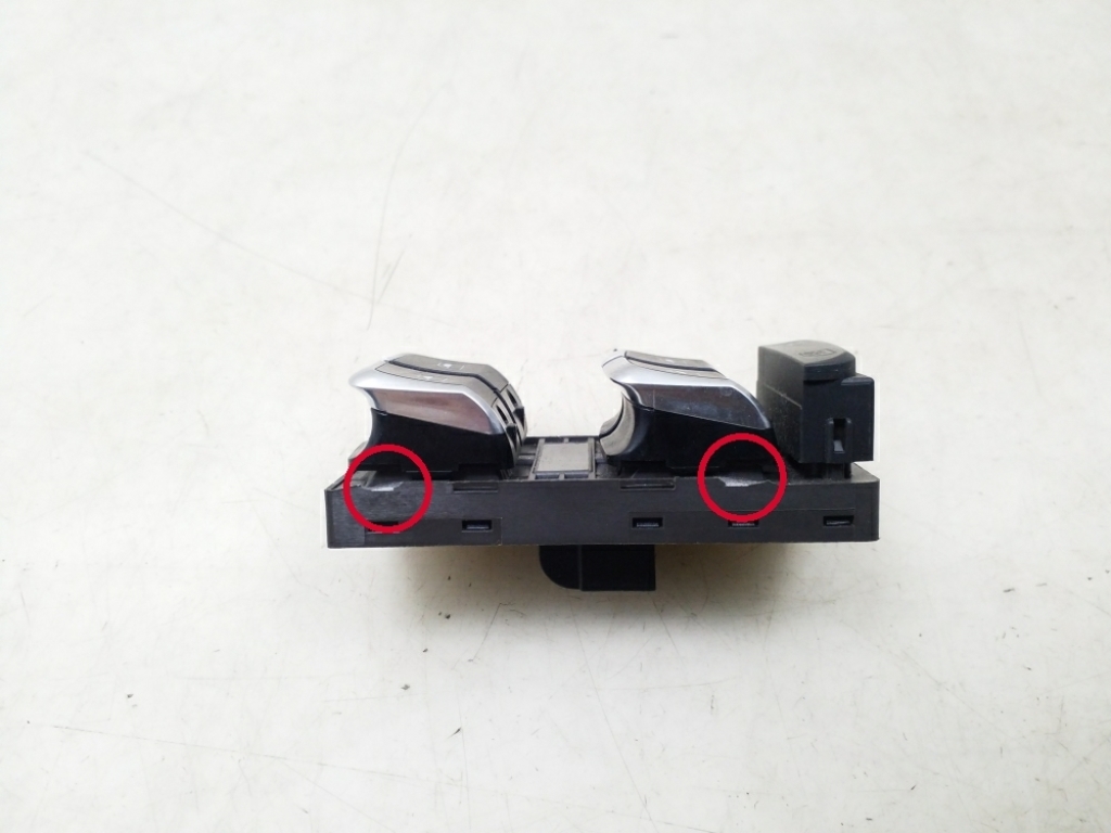 AUDI A4 B8/8K (2011-2016) Кнопка вікна передньої лівої двері 8K0959851F 24954372