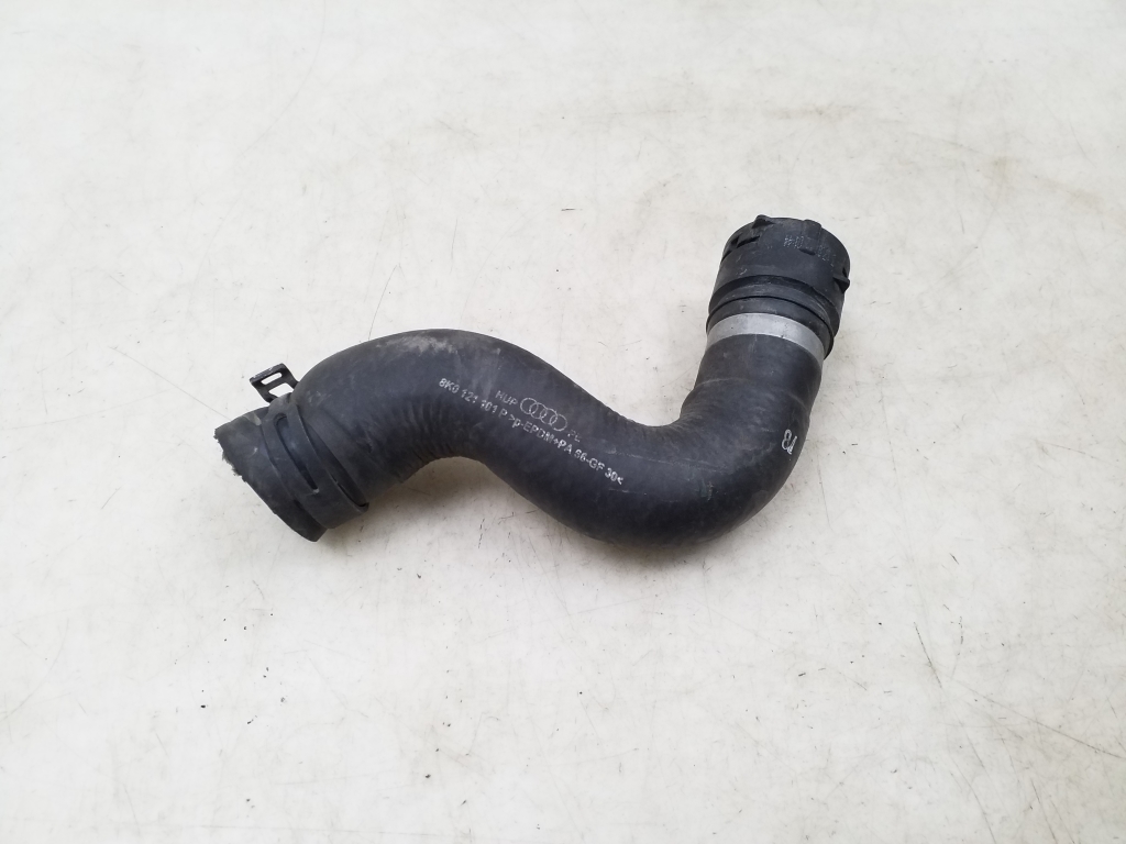 AUDI A4 B8/8K (2011-2016) Left Side Water Radiator Hose 8K0121101P 24953480