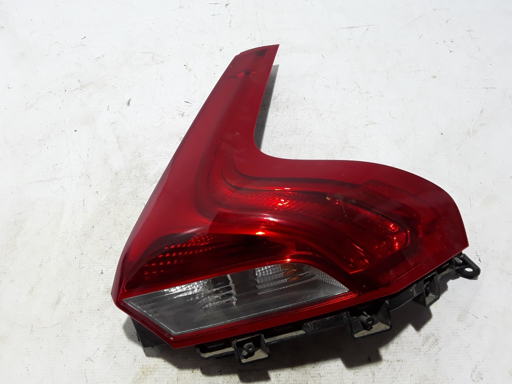 Used VOLVO V40 Rear corner lamp 31395845