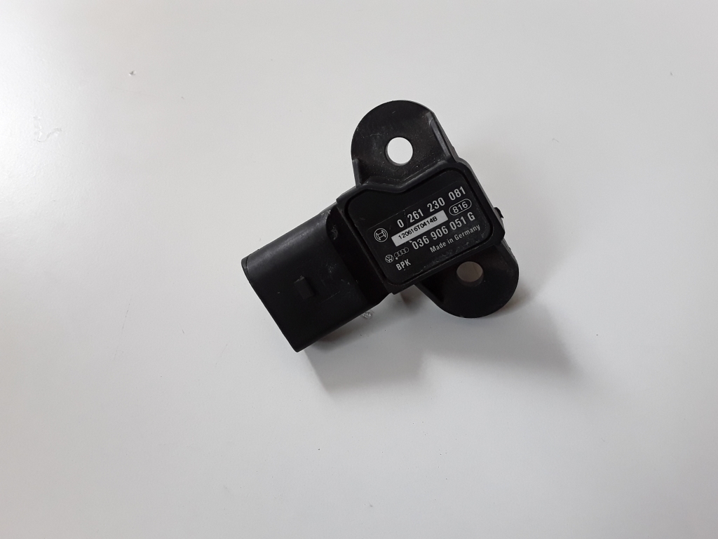 Used AUDI Q5 Air pressure sensor 0261230081