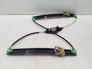 AUDI A4 B8 (2007–2016) Front door window regulator 8K0837462A - 2