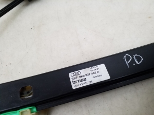AUDI A4 B8 (2007–2016) Front door window regulator 8K0837462A - 3