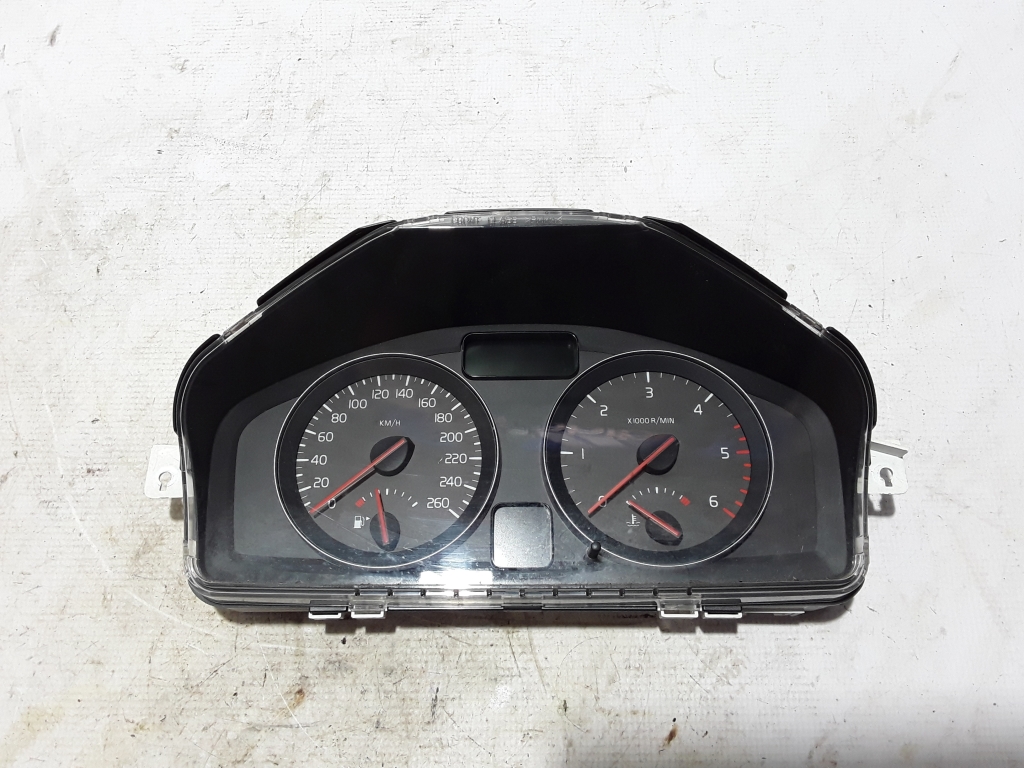 VOLVO V50 1 generation (2003-2012) Speedometer 31254776 22479560