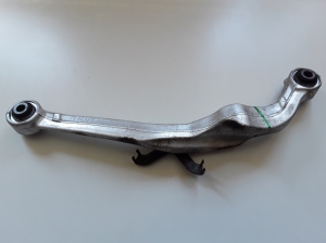 NISSAN Qashqai (2006–2013) Tagumine õõtshoob 55121JD000 - 2