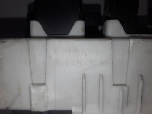 Ford Connect Tourneo (2002–2013) Drošinātāju kaste salonā 518774104 - 2