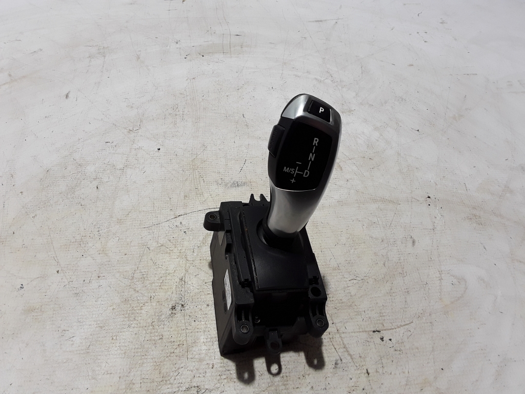 BMW 5 Series F10/F11 (2009-2017) Gear Shifting Mechanism 9218101 22480015