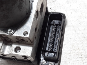 BMW 5 SERIES F10 (2010–2017) ABS plokk 6785442 - 3