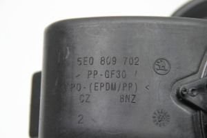 Skoda Octavia III (2013–2019) Tankdeckel 5E0809702 - 4