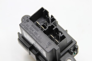 Opel Insignia (2008–2017) Cabin shoulder motor resistance 13503201 - 3