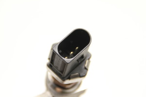 Volkswagen Up (2012–2026) Common Rail Kraftstoffleitung 04C133320G - 5
