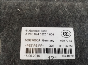 Mercedes Benz C-Class 205 (2014–2021) Trunk lid trim panel A2056940825 - 3