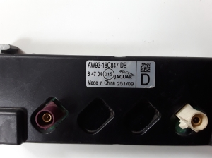 Jaguar XJ (2009–2026) Antenni võimendi AW9318C847DB - 2