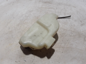 RENAULT Kangoo (2008–2020) Front washer fluid reservoir 8200431474 - 2