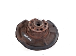   Rear hub 