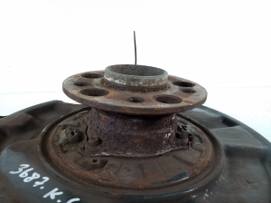  Rear hub 