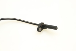 BMW X3 E83 (2003–2010) Front ABS sensor 6908705 - 2