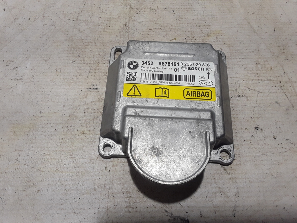 BMW 5 Series F10/F11 (2009-2017) SRS Control Unit 6878191 22479812