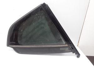 Tagumise külgukse kolmnurkklaas - 31442384