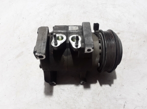   Air conditioner compressor 